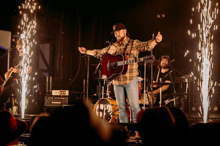 Service de sonorisateur